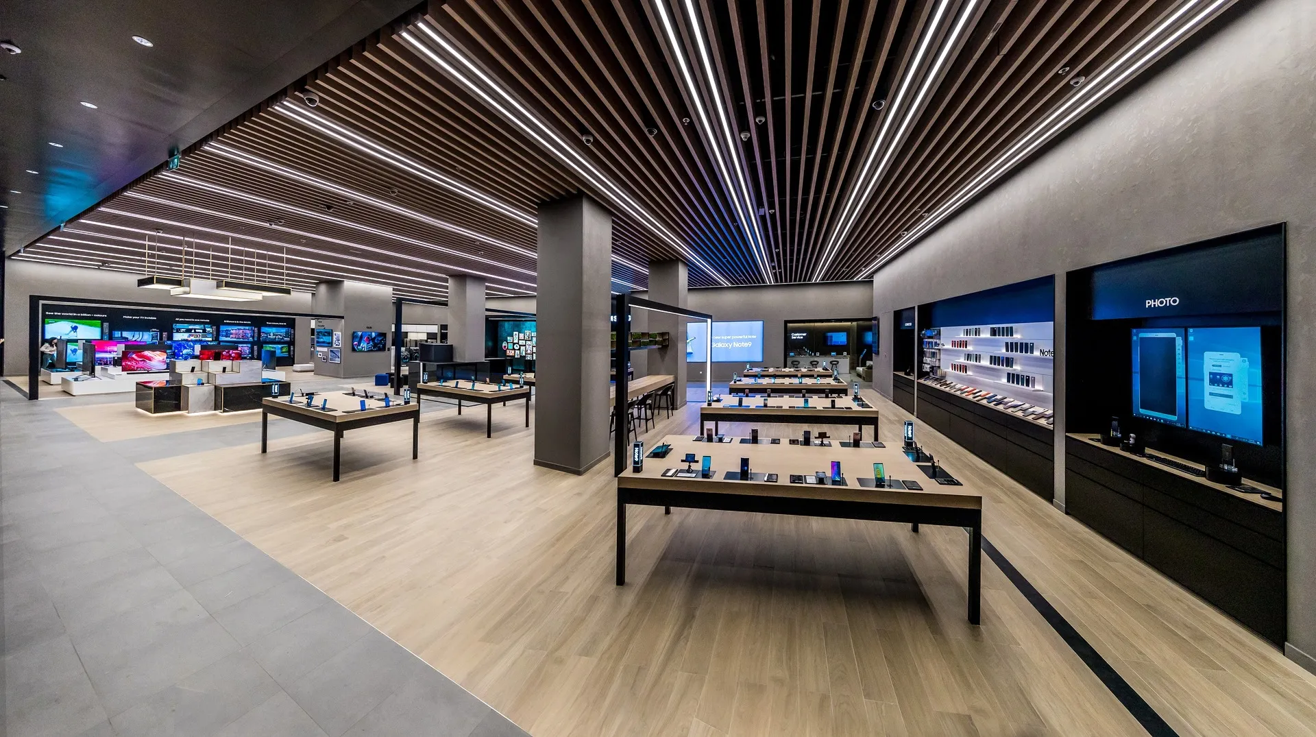 Samsung distributor UAE